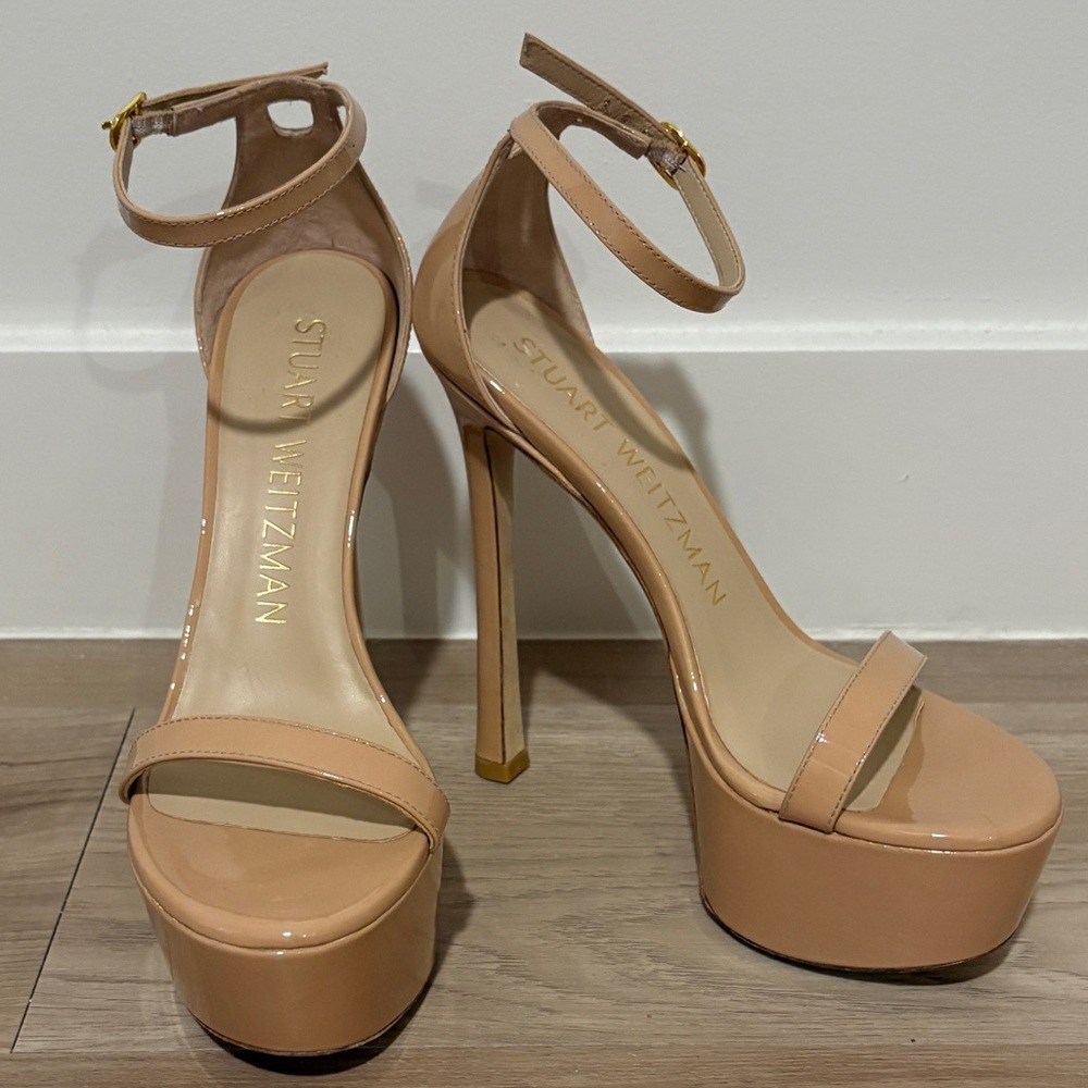 Stuart Weitzman Nudistcurve Hollywood Platform Heels